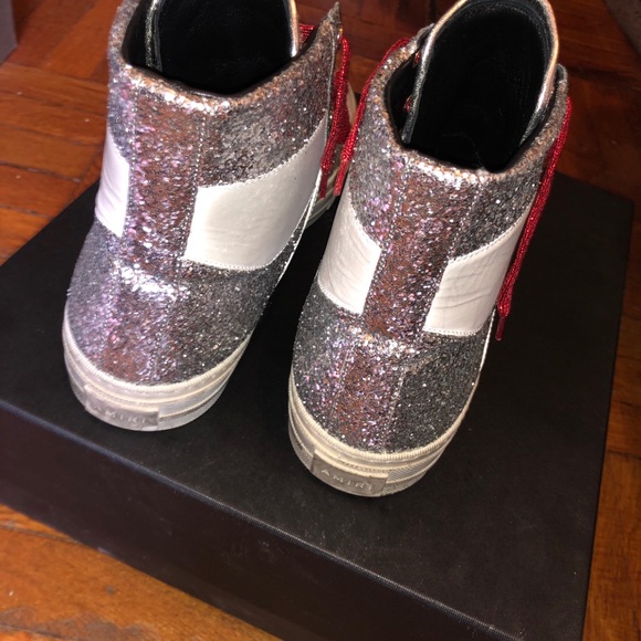 Sneakers - Picture 2 of 5